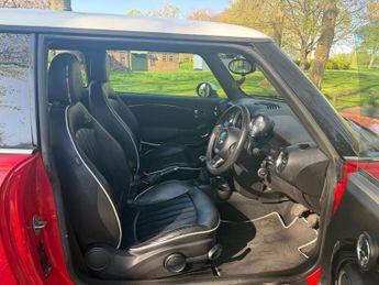 MINI HATCH 1.6 Cooper London 2012 Hatchback 3dr Petrol Manual Euro 5 (s/s) 
