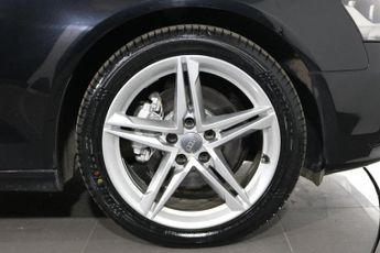 AUDI A4 2.0 TDI SE Saloon 4dr Diesel Multitronic Euro 5 (s/s) (143 ps)