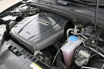 AUDI A4 2.0 TDI SE Saloon 4dr Diesel Multitronic Euro 5 (s/s) (143 ps)