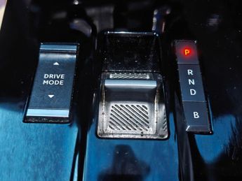 VAUXHALL MOKKA ELECTRIC 50kWh GS SUV 5dr Electric Auto (136 ps)