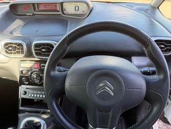 CITROEN C3 PICASSO 1.6 BlueHDi Exclusive MPV 5dr Diesel Manual Euro 6 (100 ps)