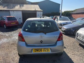 TOYOTA YARIS 1.3 VVT-i TR Hatchback 3dr Petrol Manual (141 g/km, 85 bhp)