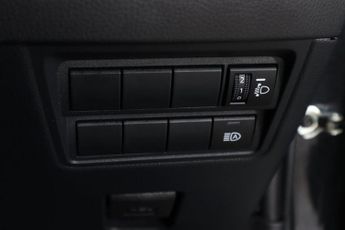 TOYOTA YARIS 1.5 VVT-h Design E-CVT Euro 6 (s/s) 5dr