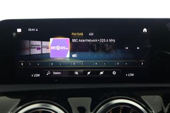 MERCEDES-BENZ CLA 2.0 CLA220d AMG Line (Premium 2) Coupe 8G-DCT Euro 6 (s/s) 4dr