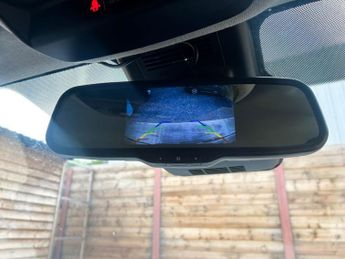 RENAULT TRAFIC L2 LWB 7 Seat Auto Wheelchair Accessible Disabled Access Vehicle