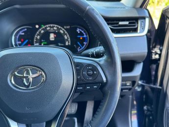 TOYOTA RAV4 2.5 VVT-h Design SUV 5dr Petrol Hybrid CVT Euro 6 (s/s) (218 ps)