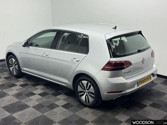 VOLKSWAGEN E-GOLF 35.8kWh e-Golf Hatchback 5dr Electric Auto (136 ps)