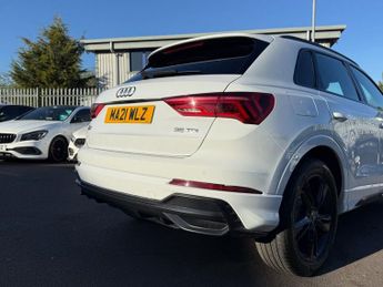 AUDI Q3 2.0 TDI 35 S line SUV 5dr Diesel S Tronic Euro 6 (s/s) (150 ps)