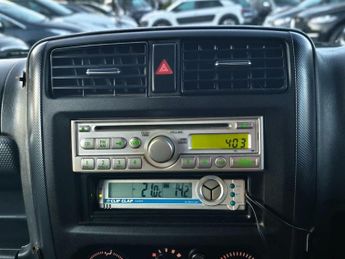SUZUKI JIMNY 1.0L PETROL AUTOMATIC 4X4