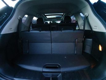 NISSAN X-TRAIL SE