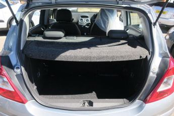 VAUXHALL CORSA 1.4 16V SE Hatchback 5dr Petrol Auto Euro 5 (100 ps) AUTOMATIC