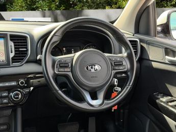 KIA SPORTAGE 2.0 CRDi KX-3 SUV 5dr Diesel Auto AWD Euro 6 (134 bhp)