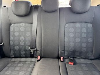 HYUNDAI I10 1.2 Comfort Hatchback 5dr Petrol Manual Euro 4 (77 bhp)