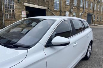 MG MG 5 52.5kWh Excite Estate 5dr Electric Auto (156 ps) Cruise Control 