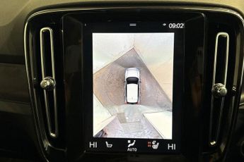 VOLVO XC40 1.5h T4 Recharge 10.7kWh Plus SUV 5dr Petrol Plug-in Hybrid Auto