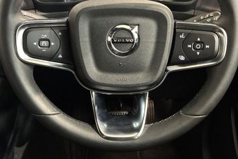 VOLVO XC40 1.5h T4 Recharge 10.7kWh Plus SUV 5dr Petrol Plug-in Hybrid Auto