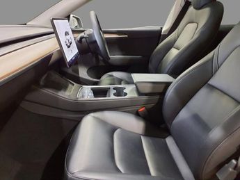 TESLA MODEL Y SUV 5dr Electric Auto RWD (346 ps) Expansive Glass Roof, Heated 