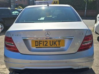 MERCEDES-BENZ C-CLASS 2.1 C220 CDI BlueEfficiency AMG Sport Saloon 4dr Diesel G-Tronic