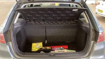 SEAT IBIZA 1.4 16v S Hatchback 5dr Petrol Automatic (180 g/km, 73 bhp)