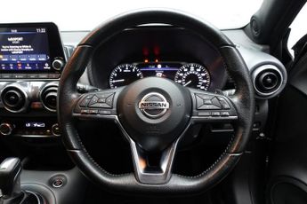 NISSAN JUKE 1.0 DIG-T N-Connecta SUV 5dr Petrol DCT Auto Euro 6 (s/s) (117 p