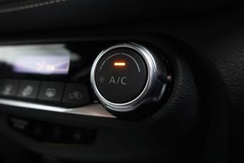NISSAN JUKE 1.0 DIG-T N-Connecta SUV 5dr Petrol DCT Auto Euro 6 (s/s) (117 p