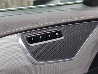 VOLVO XC90 2.0h T8 Twin Engine 10.4kWh R-Design Pro SUV 5dr Petrol Plug-in 