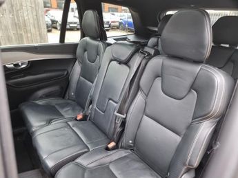 VOLVO XC90 2.0h T8 Twin Engine 10.4kWh R-Design Pro SUV 5dr Petrol Plug-in 