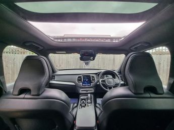 VOLVO XC90 2.0h T8 Twin Engine 10.4kWh R-Design Pro SUV 5dr Petrol Plug-in 