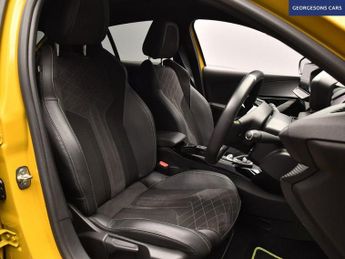 PEUGEOT E-208 50kWh GT Premium Hatchback 5dr Electric Auto (136 ps)