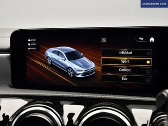 MERCEDES-BENZ CLA 1.3 CLA200 AMG Line Coupe 4dr Petrol 7G-DCT Euro 6 (s/s) (163 ps