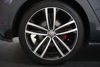 VOLKSWAGEN GOLF Volkswagen Golf 2.0 TDI GTD Hatchback 5dr Diesel DSG Euro 6 (s/s