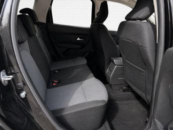 DACIA DUSTER 1.3 TCe EXTREME SUV 5dr Petrol EDC Euro 6 (s/s) (150 ps)