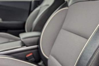 KIA NIRO 64kWh 2 SUV 5dr Electric Auto (201 bhp)