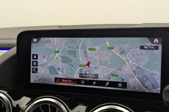 MERCEDES-BENZ EQA EQA 250 66.5kWh AMG Line SUV 5dr Electric Auto (190 ps)