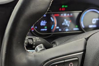 KIA NIRO 64kWh 3 SUV 5dr Electric Auto (201 bhp)