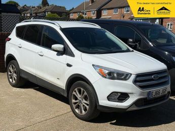 Ford Kuga 1.5T EcoBoost Titanium SUV 5dr Petrol Auto AWD Euro 6 (s/s) (182