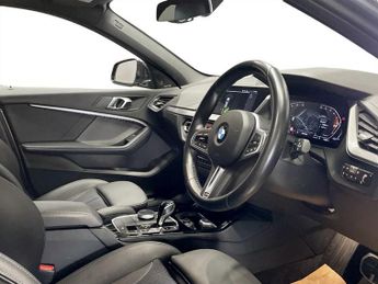 BMW 1 SERIES 1.5 118i M Sport (LCP) Hatchback 5dr Petrol DCT Euro 6 (s/s) (13