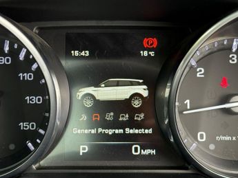 LAND ROVER RANGE ROVER EVOQUE 2.2 SD4 Dynamic SUV 5dr Diesel Auto 4WD Euro 5 (s/s) (190 ps)