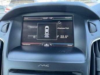 FORD FOCUS 1.0T EcoBoost Titanium Hatchback 5dr Petrol Manual Euro 6 (s/s) 