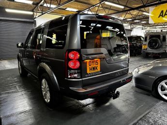 LAND ROVER DISCOVERY 4 3.0 SD V6 HSE SUV 5dr Diesel Auto 4WD Euro 5 (s/s) (255 bhp)