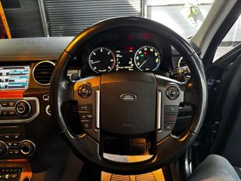 LAND ROVER DISCOVERY 4 3.0 SD V6 HSE SUV 5dr Diesel Auto 4WD Euro 5 (s/s) (255 bhp)