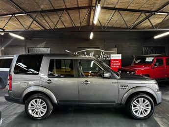LAND ROVER DISCOVERY 4 3.0 SD V6 HSE SUV 5dr Diesel Auto 4WD Euro 5 (s/s) (255 bhp)