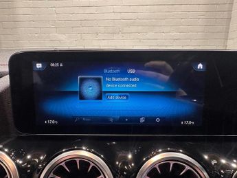 MERCEDES-BENZ EQA EQA 250 66.5kWh AMG Line SUV 5dr Electric Auto (190 ps)
