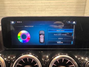 MERCEDES-BENZ EQA EQA 250 66.5kWh AMG Line SUV 5dr Electric Auto (190 ps)
