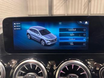 MERCEDES-BENZ EQA EQA 250 66.5kWh AMG Line SUV 5dr Electric Auto (190 ps)