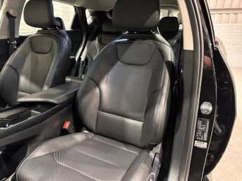KIA EV6 77.4kWh Air Hatchback 5dr Electric Auto (225 bhp)