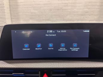 KIA EV6 77.4kWh Air Hatchback 5dr Electric Auto (225 bhp)