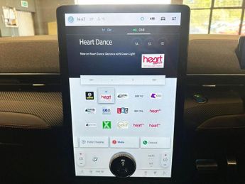 FORD MUSTANG MACH-E Extended Range 91kWh SUV 5dr Electric Automatic AWD (351 ps)