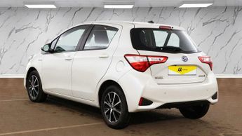 TOYOTA YARIS 1.5 VVT-h Icon Tech Hatchback 5dr Petrol Hybrid E-CVT Euro 6 (s/