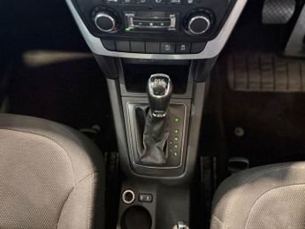 SKODA YETI 1.2 TSI SE Outdoor 5dr Petrol DSG Euro 5 (105 ps)